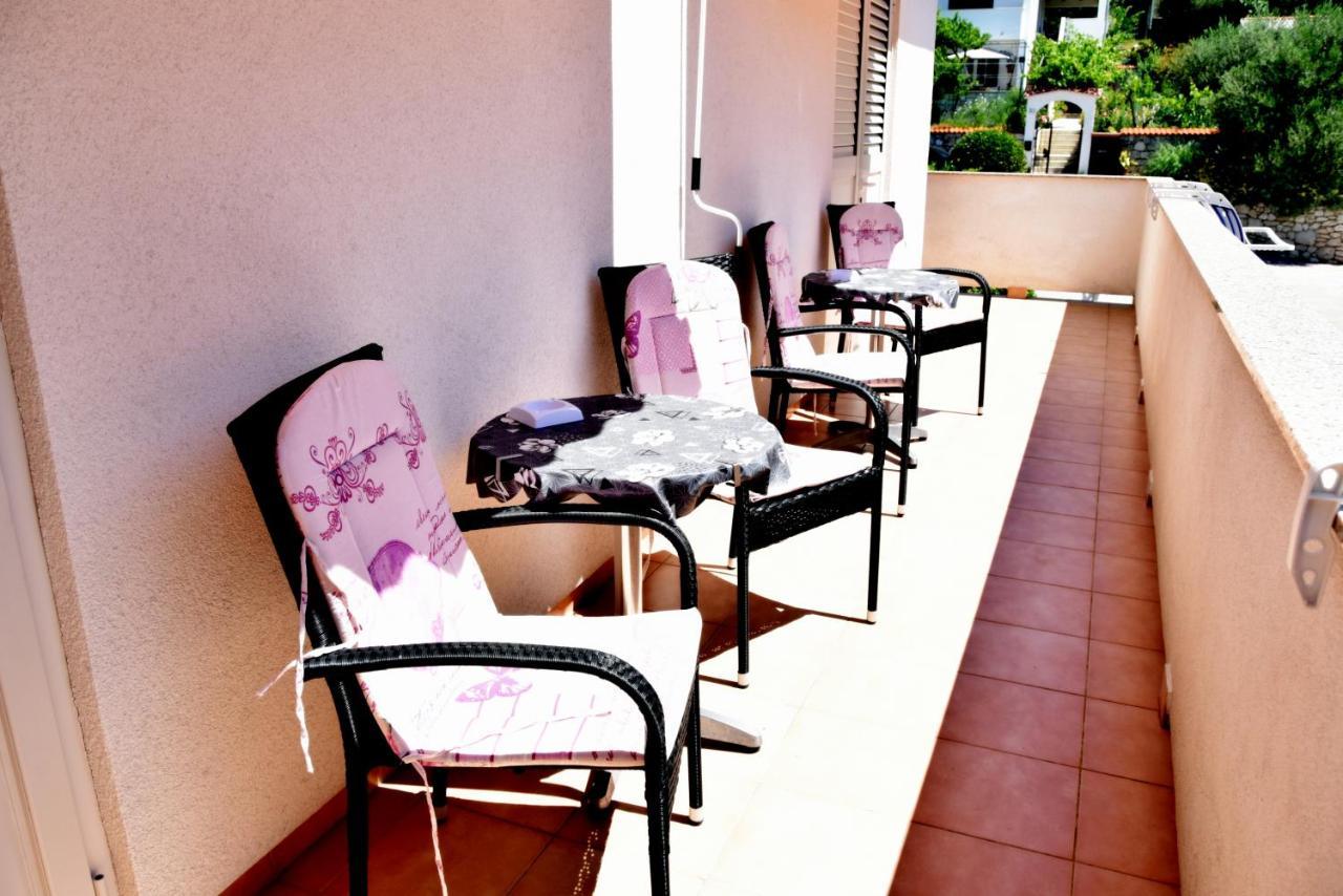Rooms Vilma Close To Rab City Palit Buitenkant foto